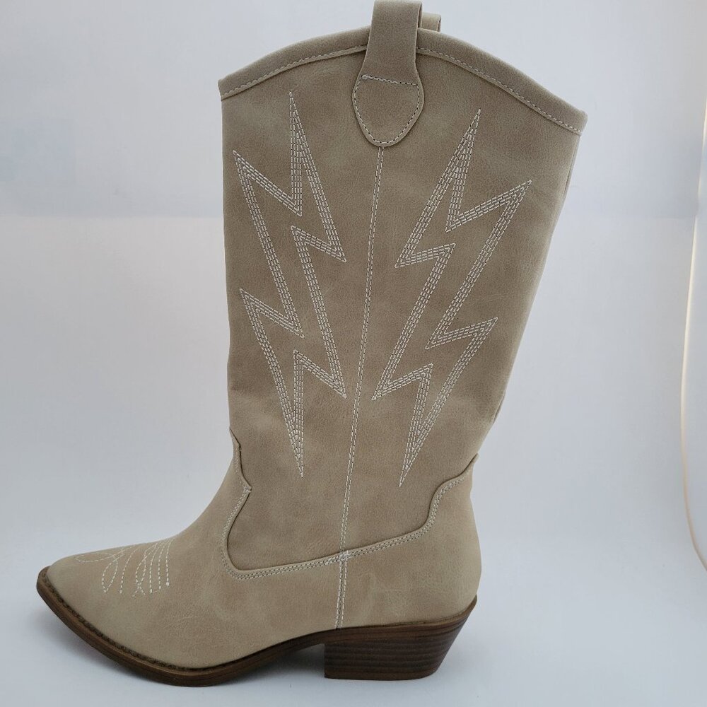 Dirty Laundry Natural Boots Women's 6 Josea Western Pointed Toe Cowboy Boot NWOB
